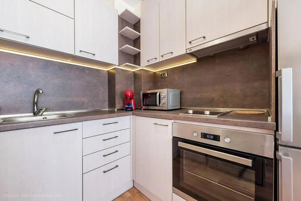 Bright Place Next To Grand Mall Varna Bulharsko