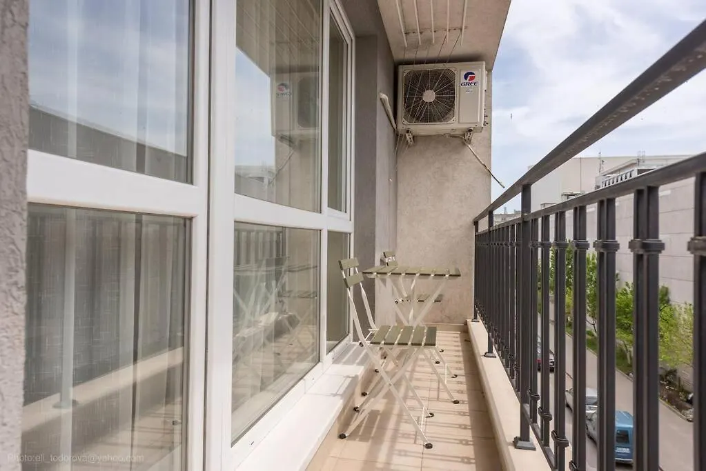 Apartmán Bright Place Next To Grand Mall Varna Bulharsko