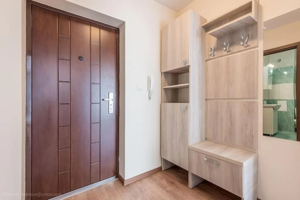 Apartmán Bright Place Next To Grand Mall Varna